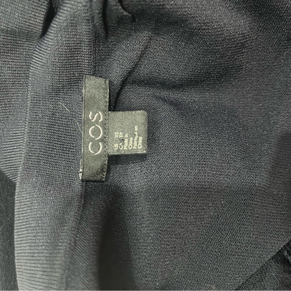 Cos Fitted Navy Dress 0 - Picture 3 of 4